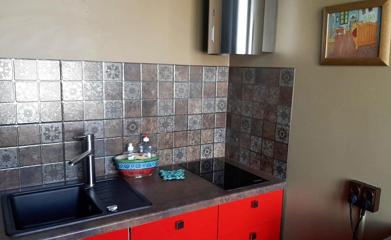 Apartement Endla Pärnu Esterno foto